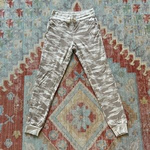 Athleta Balance Jogger